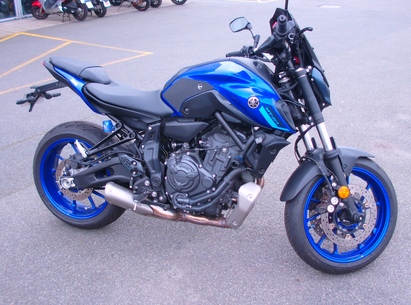 YAMAHA MT07