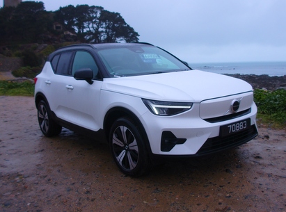 VOLVO XC40 ELECTRIC 300KW R/C TM PLUS