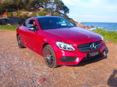 MERCEDES C200 AMG LINE COUPE