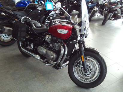 TRIUMPH SPEEDMASTER 1200