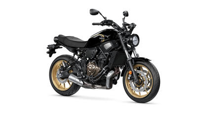 XSR 700
