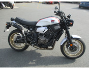 YAMAHA XSR700 TRIBUTE