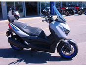 YAMAHA XMAX300