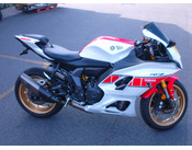 YAMAHA YZF-R7